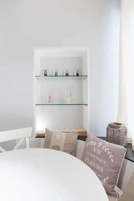 Soliana Apartments-Luce Cagliari Apartment