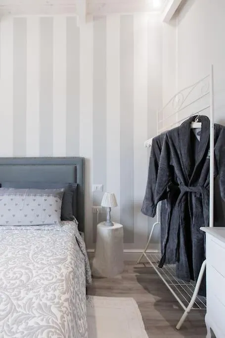 Soliana Apartments-Luce Cagliari 0*,  Italia